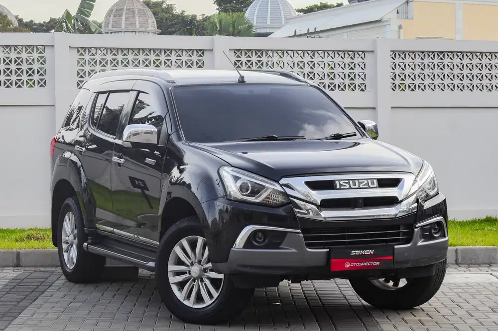 Isuzu MU-X R2 Facelift Premiere 2.5 Diesel Solar MUX AT Matic 2017