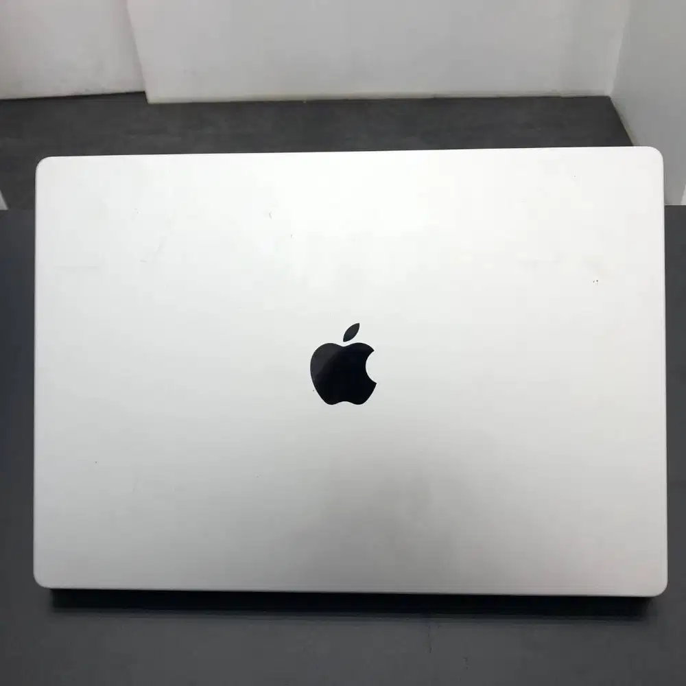 Macbook Pro 2021 16/512GB