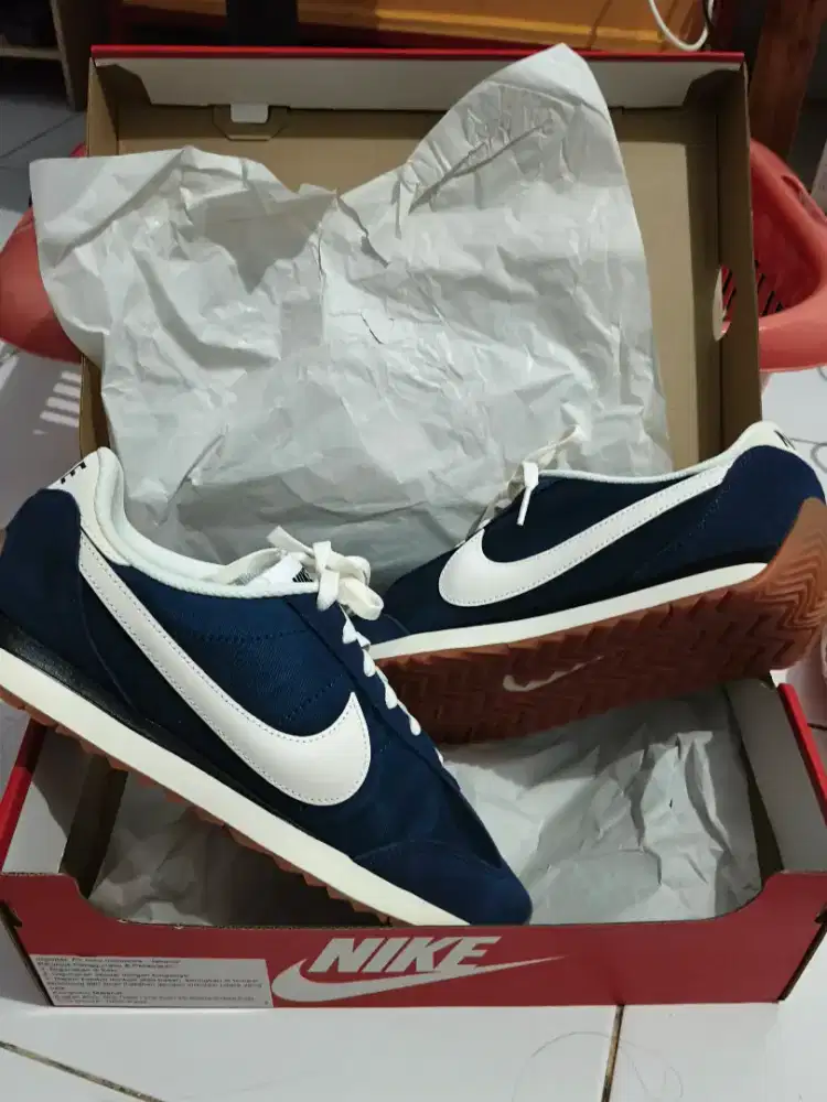 NIKE PACIFIC MIDNIGHT NAVY