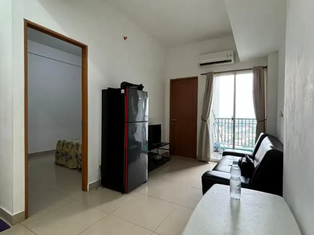 Apartemen The Nest Karang Tengah Tangerang Type 2 BR Furnished