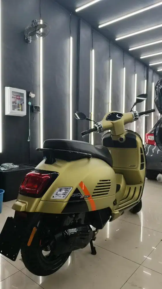 Vespa GTS Super 150cc km seribuan aja