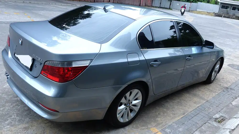 BMW 523i 2006 automatic