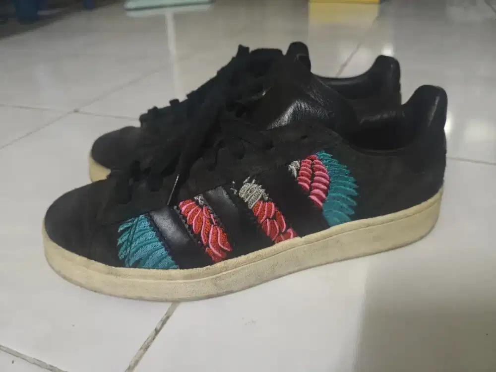 Sepatu Pria Adidas Campus Notting Hill Carnaval