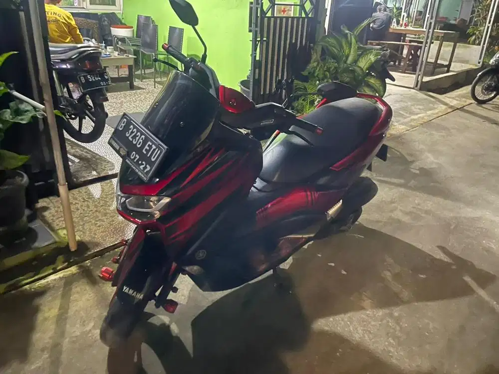 Yamaha N max 155CC