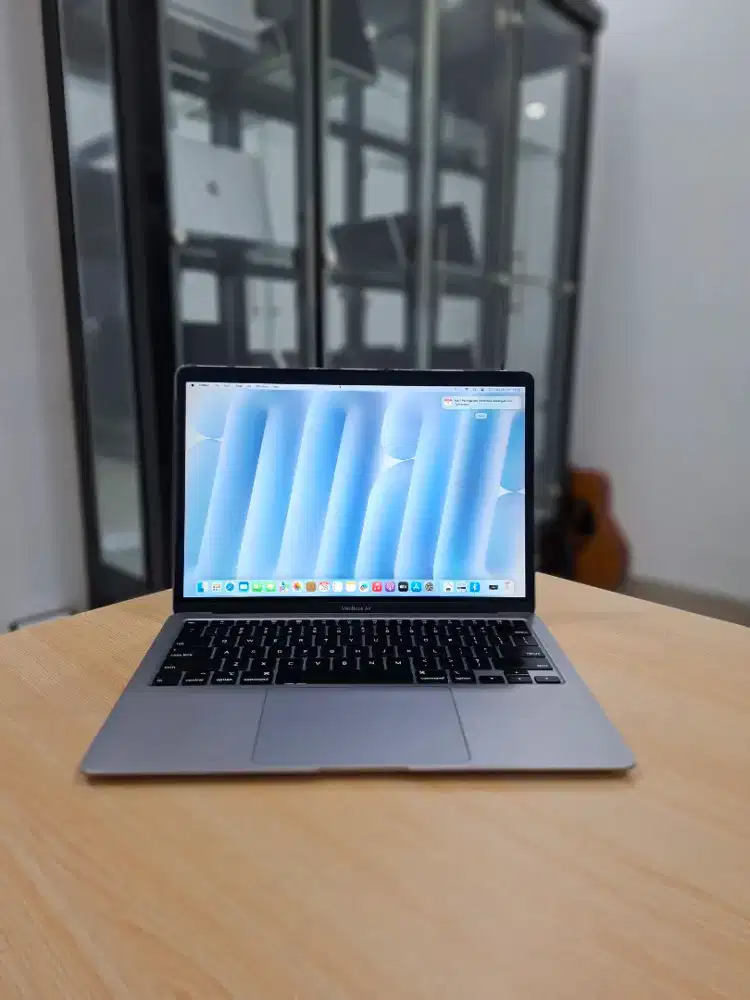MacBook Air 2020 i3 Ram 8/256