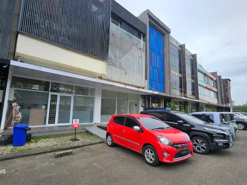 Di Jual Cepat Ruko Spectra Hadap langsung ke jalan boulevard utama, Alam Sutera