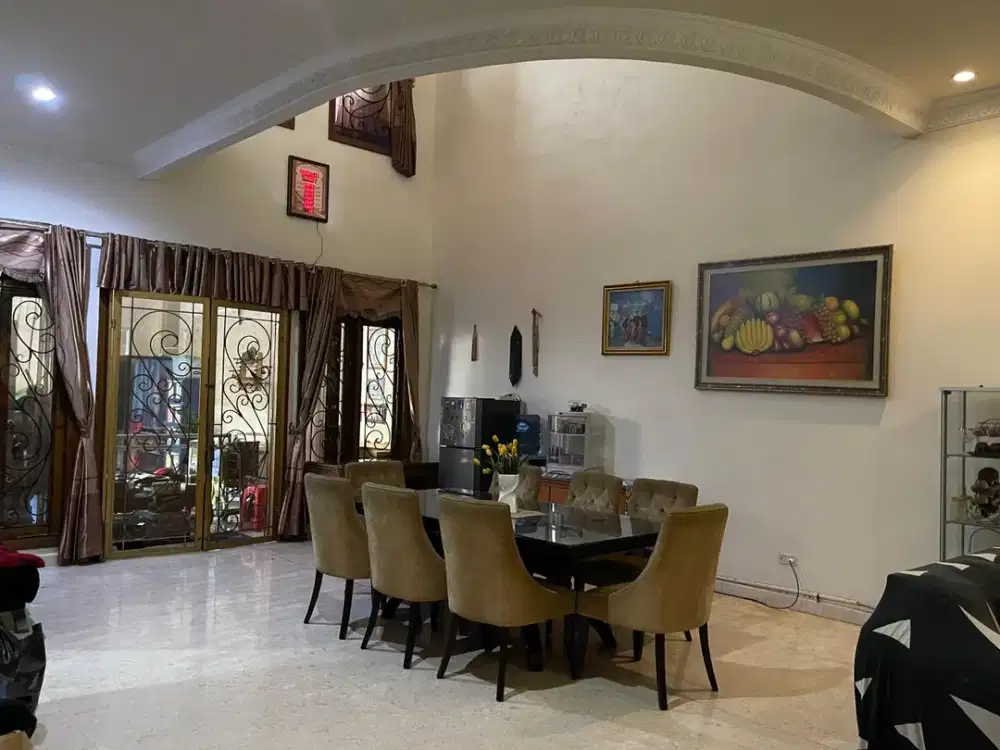 Jual Rumah 2 lantai komplek unilever town house, jakarta selatan