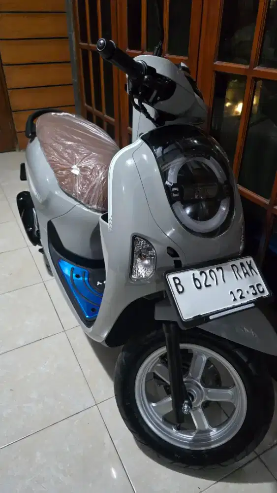 Honda Scoopy Keyless Prestige  th 2025 New Model