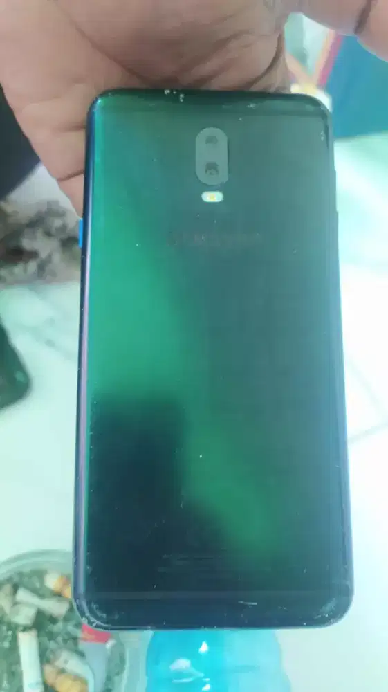 Samsung j7 plus normal