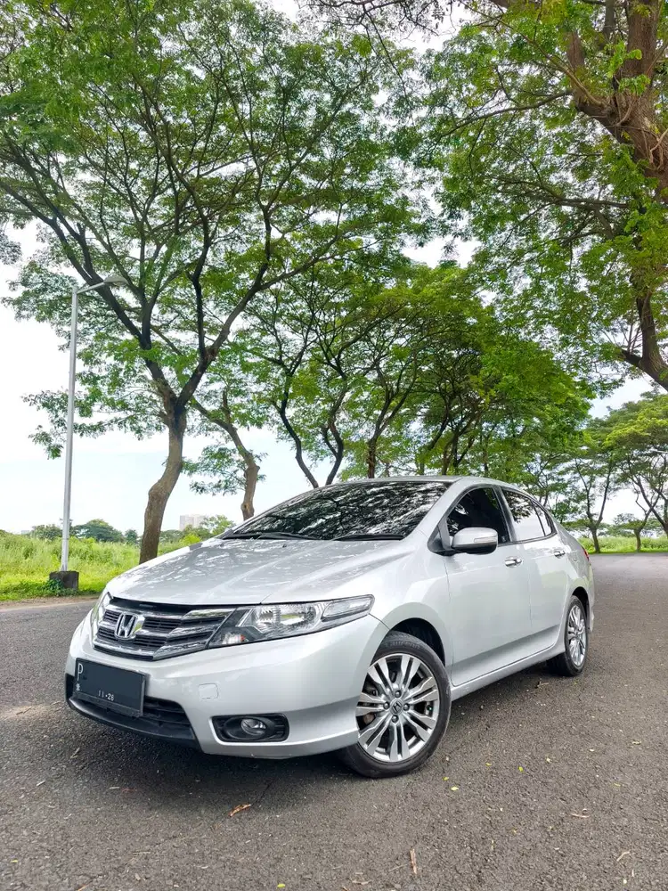 HONDA NEW CITY GM2 Facelift Terakhir Tipe E Matic AT LowKM 95rb