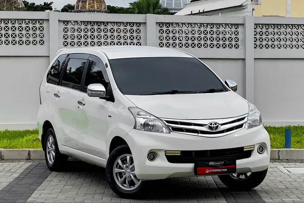 Toyota Avanza 1.3E 1.3 E AT Matic 2014 Putih