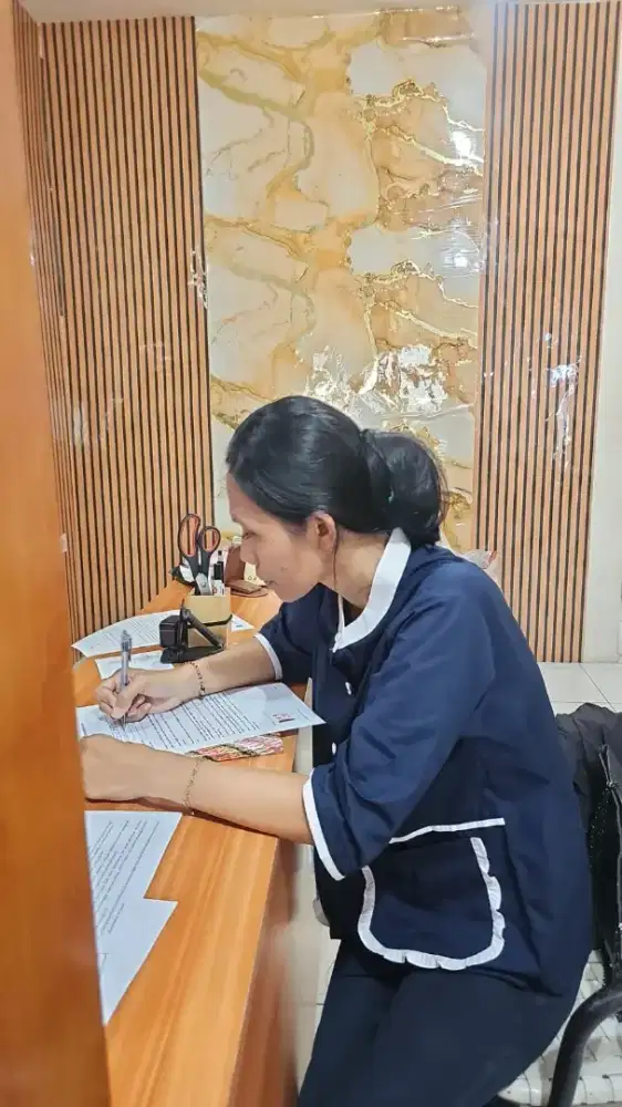 Loker Art & baby sitter