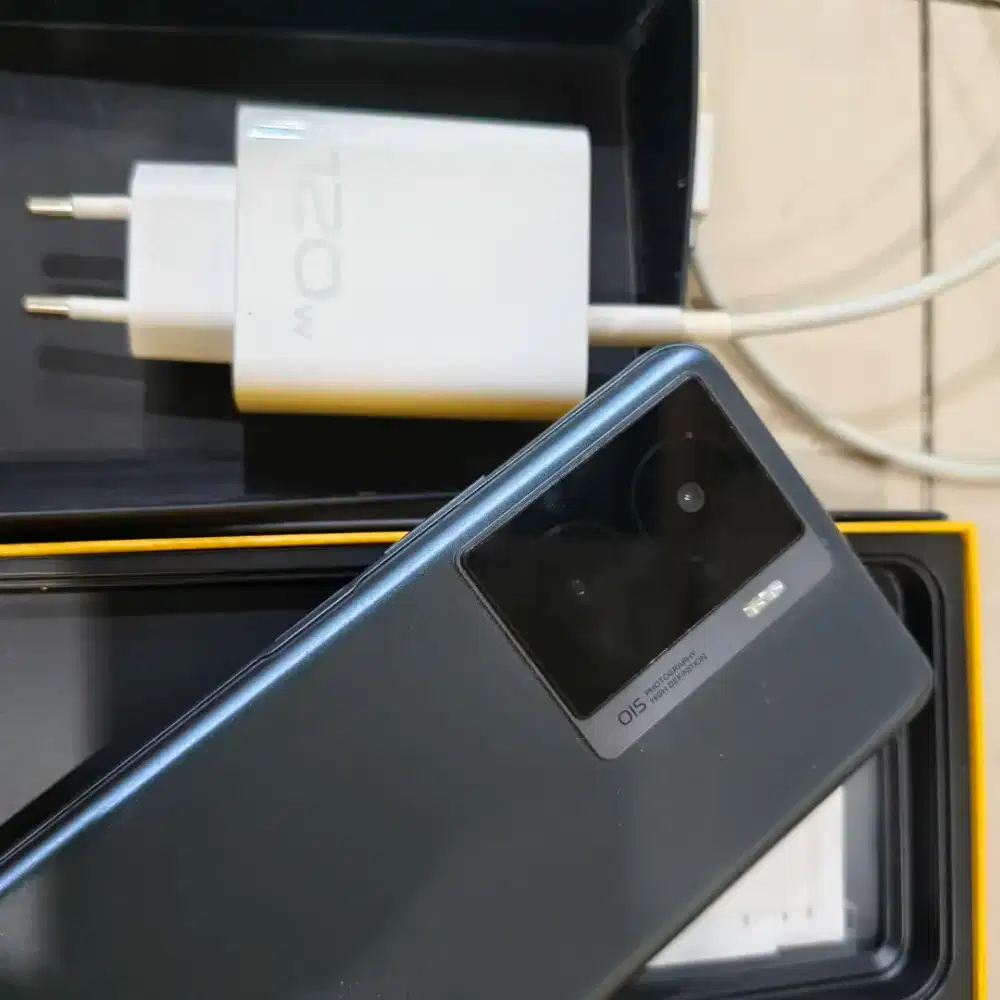 IQOO Z7 5G 8/128gb Minus