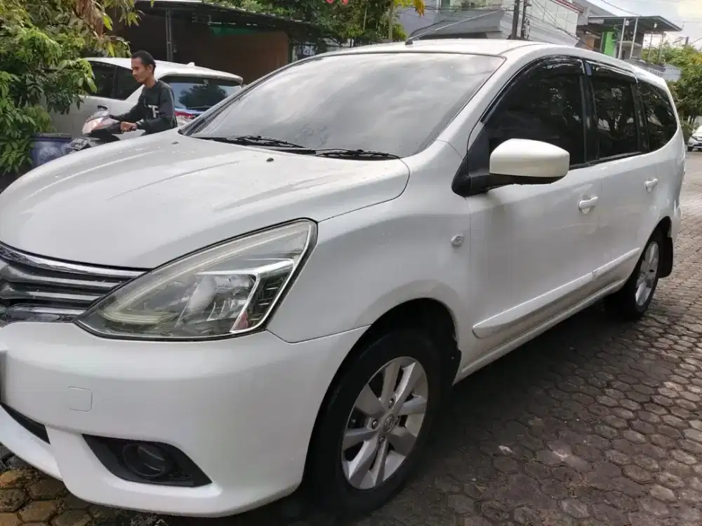 Grand Livina XV 2014 Mulus