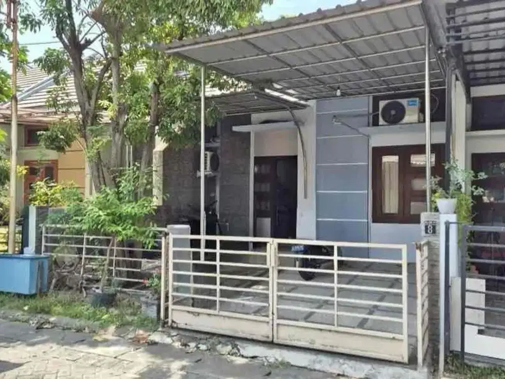 Dijual rumah di perumahan taman riveria regency dekat kampus UPN