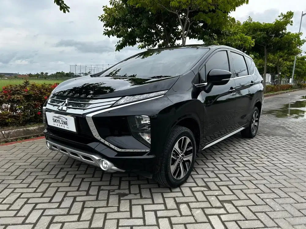 Tangan pertama,Low odo,Service record,Pajak panjang,Xpander Sport AT