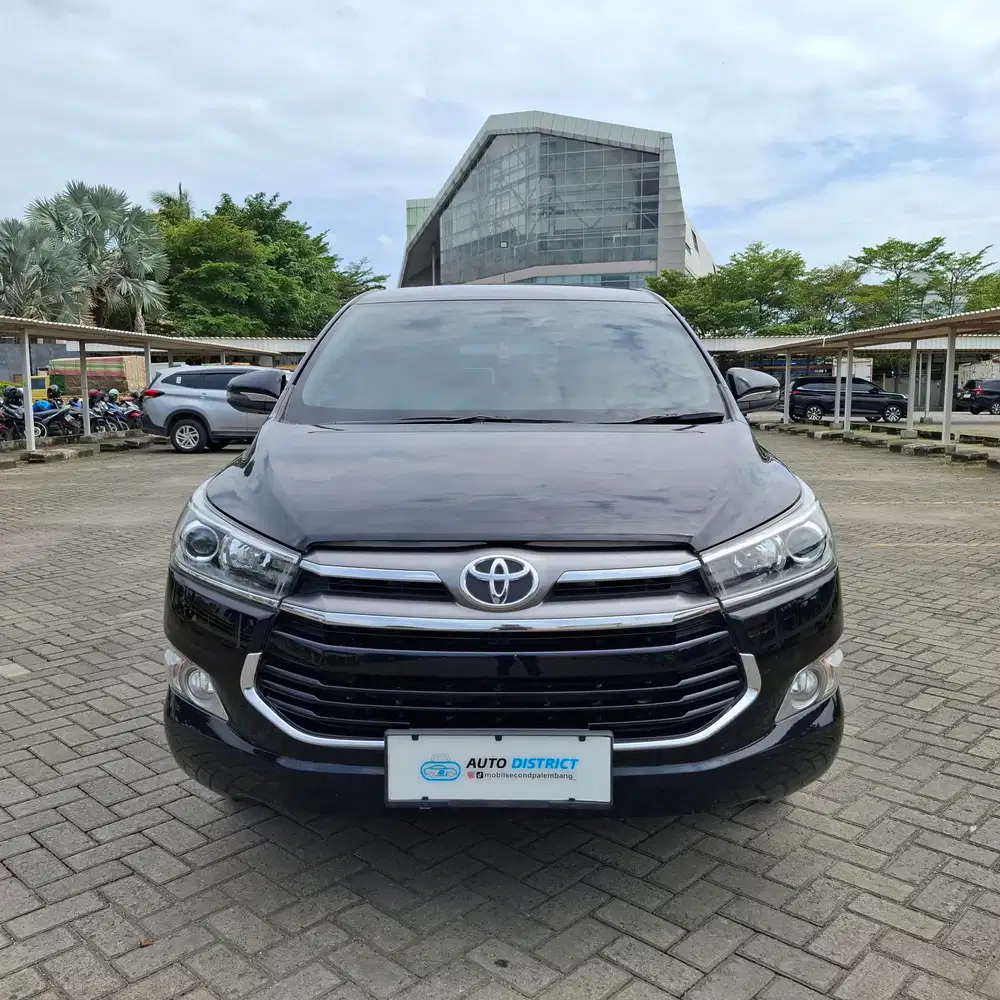 Innova reborn 2.4 V M/T Diesel
