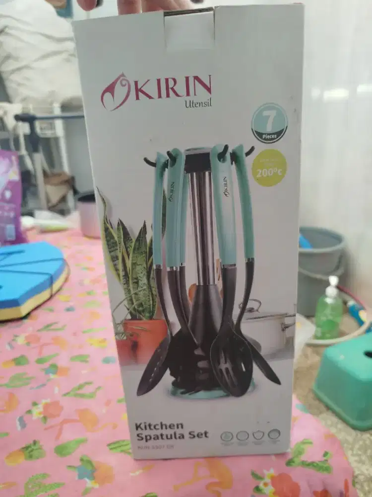 Kirin spatula set