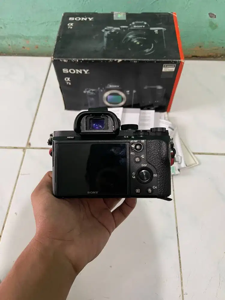 Mirrorless Sony A7II bo fullset dus box