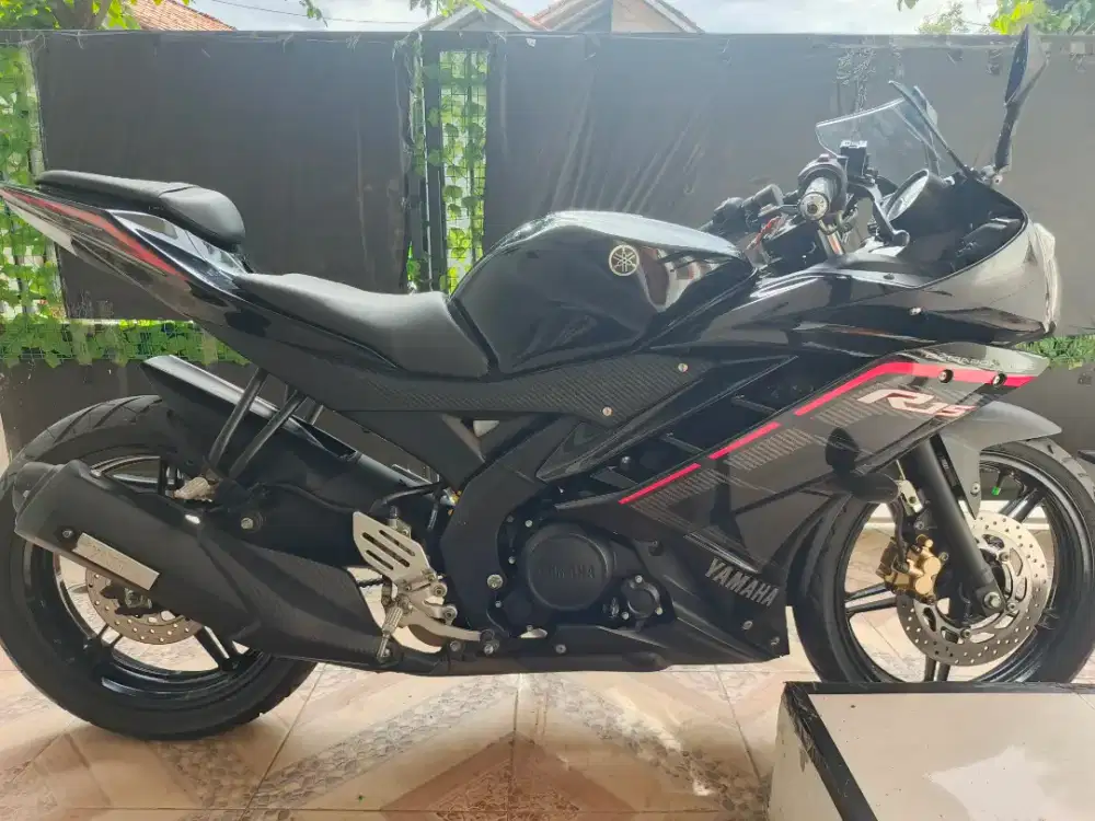 Yamaha R15 th 2016 std yamaha good condition (antik)