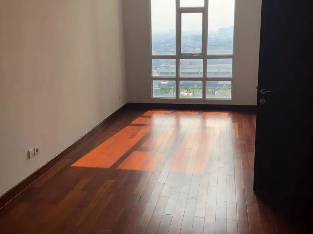 Vco - Dijual Apartemen Lucky Tower Residence 3BR Unfurnish