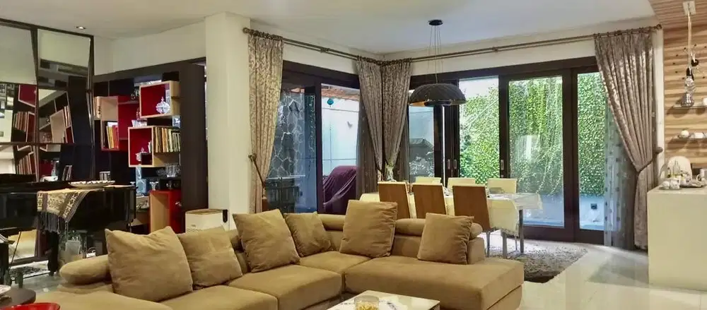 Dijual rumah mewah dan murah di Radio Dalam, jkt selatan