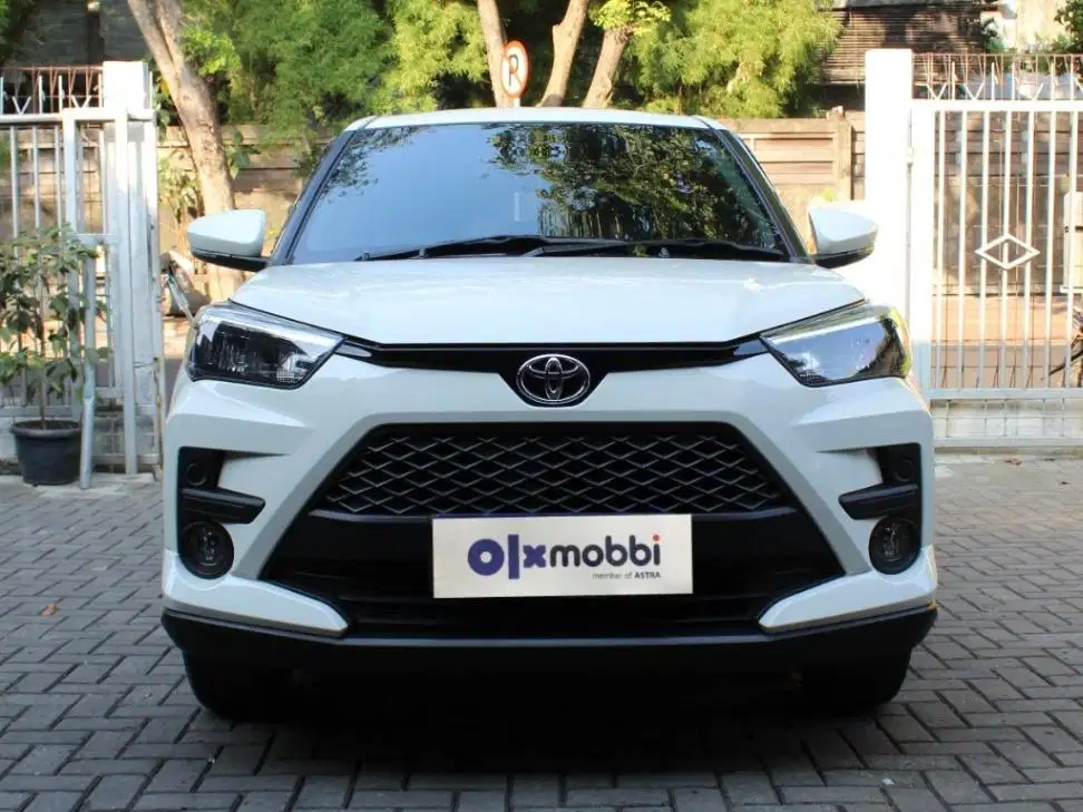 TDP 10JT, Toyota Raize 1.0 GR Sport One Tone Bensin-AT Putih 2022