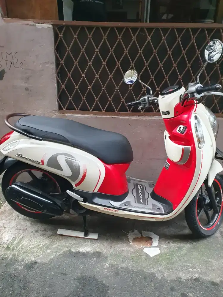 Honda Scoopy 2014 Pajak Hidup, Body Mulus