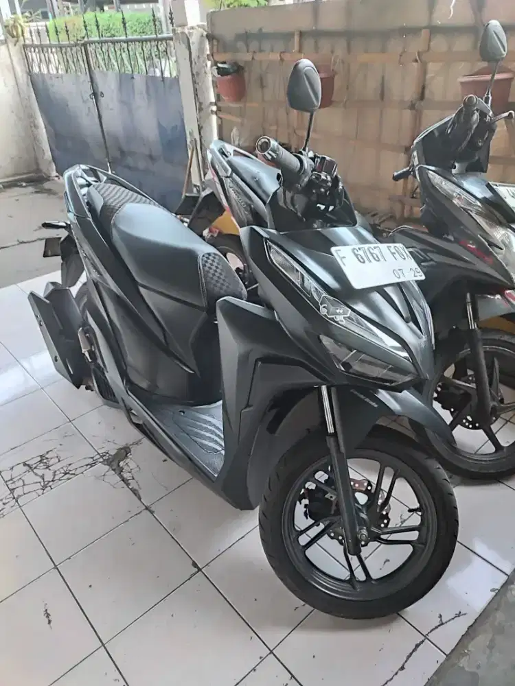 New Vario 150 Iss keyless remote low KM