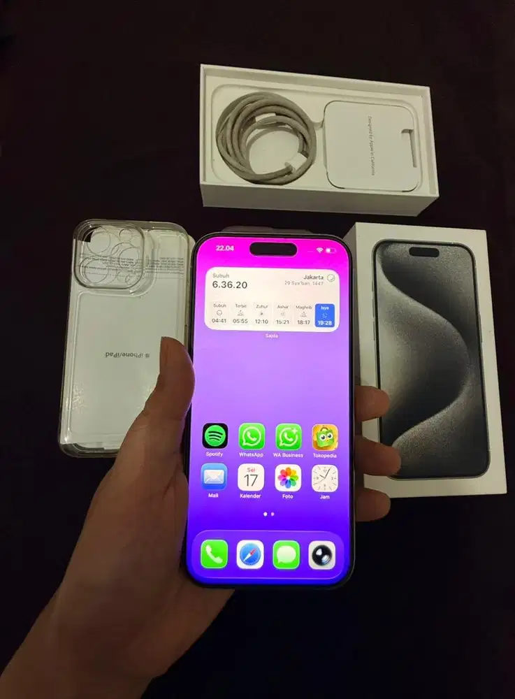 iPhone 15 pro iBox warna putih muluus