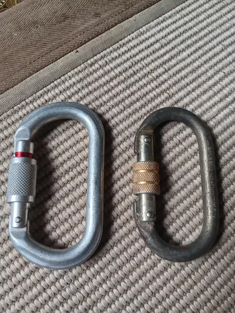 Karabiner  merk karam