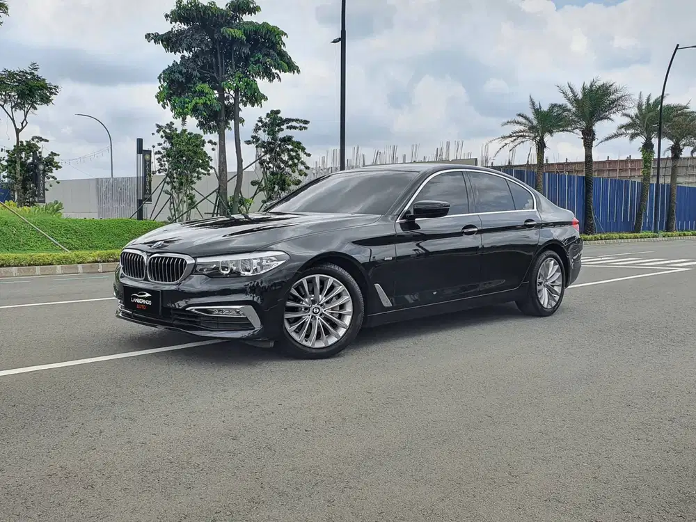BMW G30 530i LUXURY LINE 2019