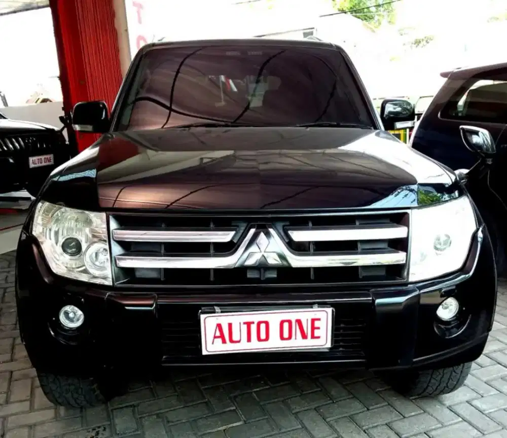 MITSUBISHI PAJERO 3,0 AT tahun 2009