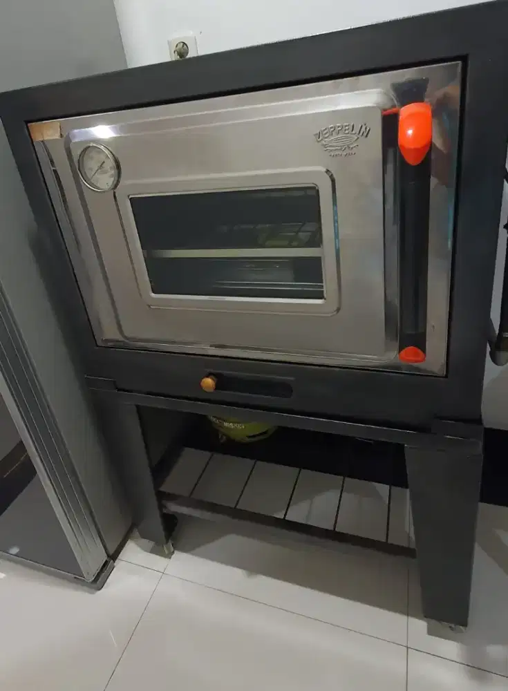 Jual second first hand oven zeppelin