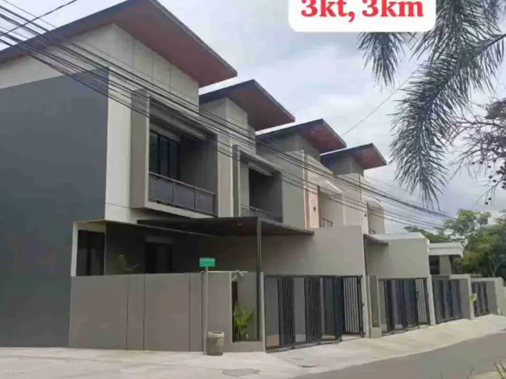 rumah mewah 2 lantai dekat UII kaliurang jogja