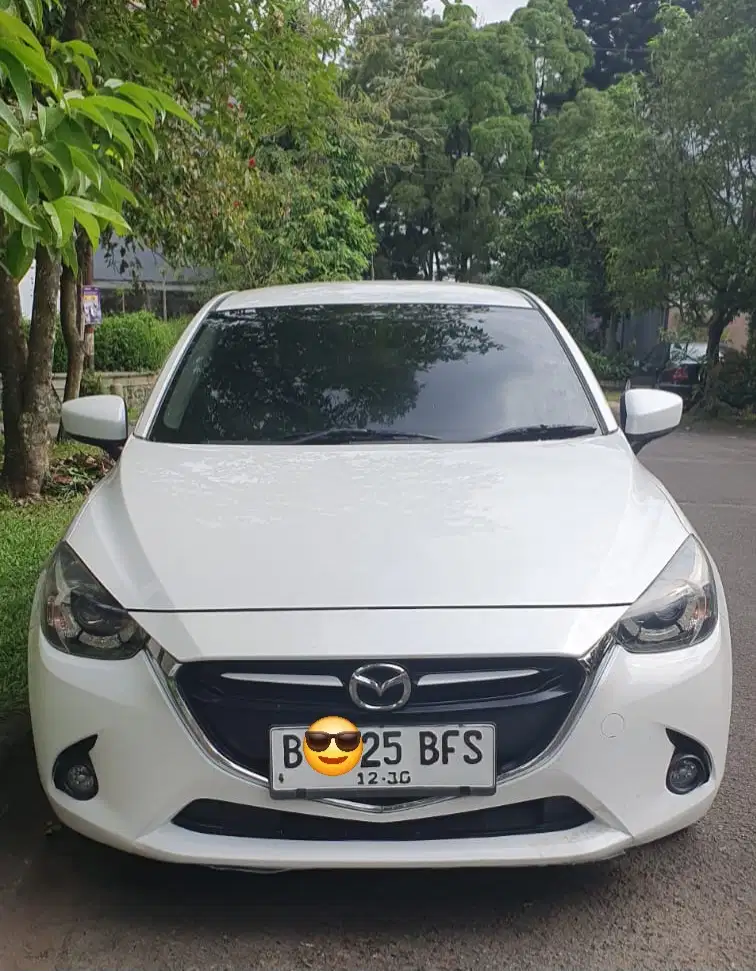 Mazda 2 R Skyactiv 2015 Bensin