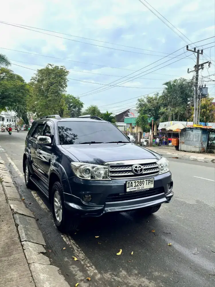 Fortuner G 2.5 2009