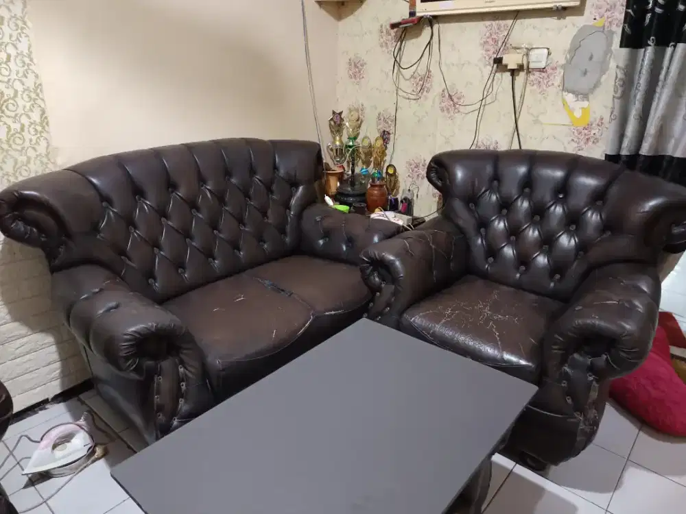 SOFA + MEJA KULIT SECOND
