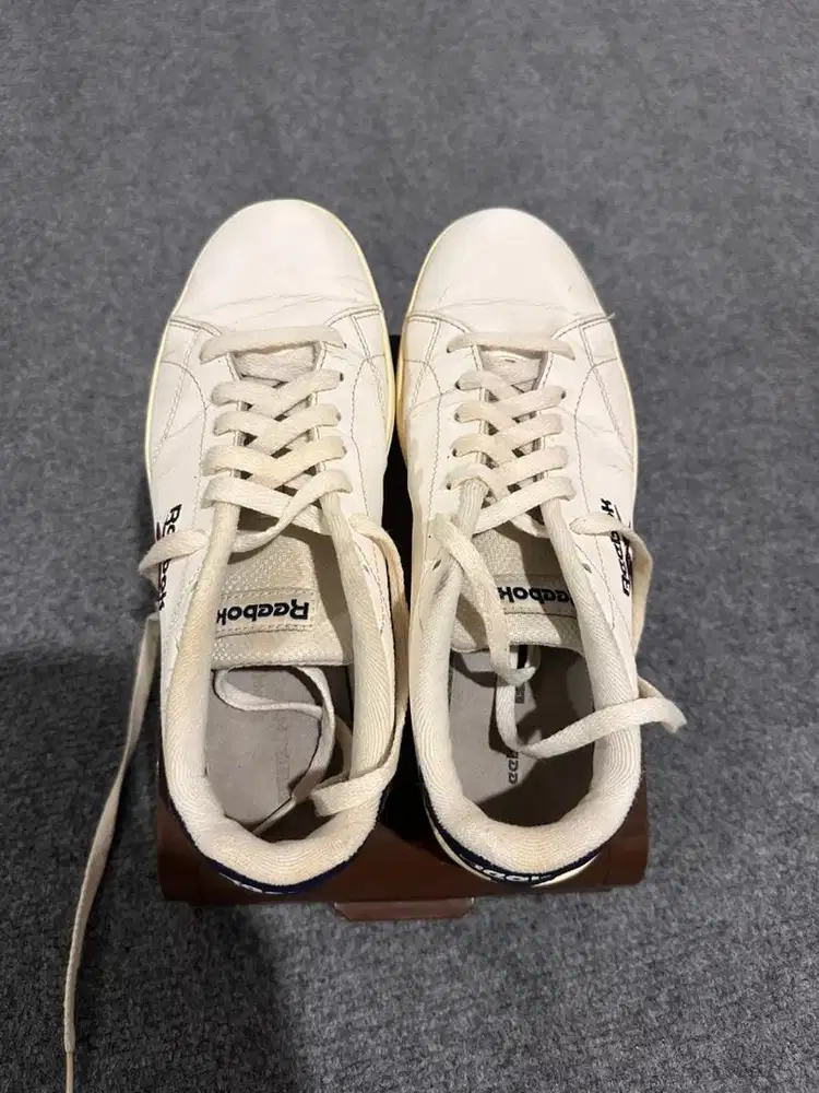 Preloved sepatu rebook original