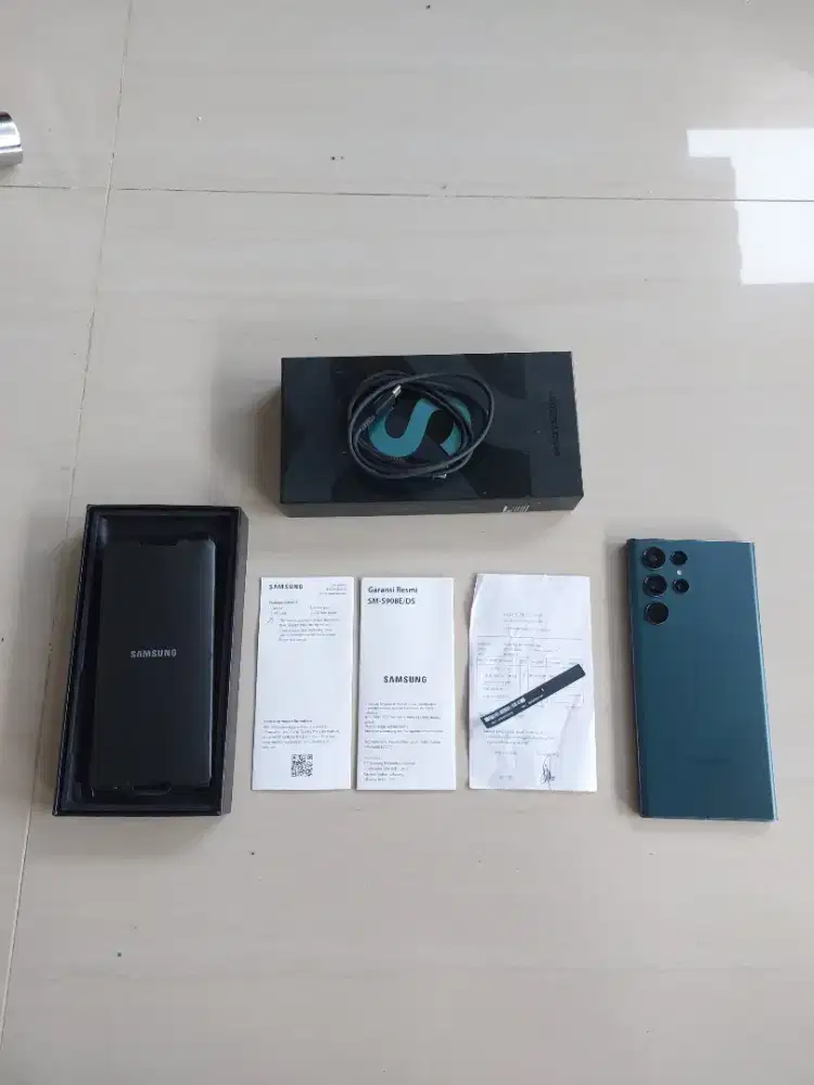 Samsung Galaxy S22 Ultra 12/256GB Green Resmi SEIN Fullset Ori