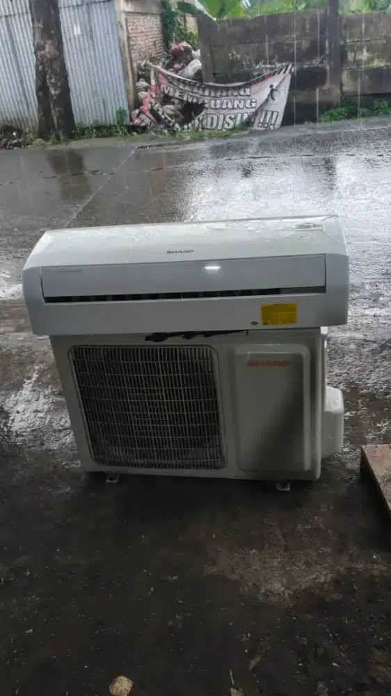 AC shap ucy 1.5pk plus pasang