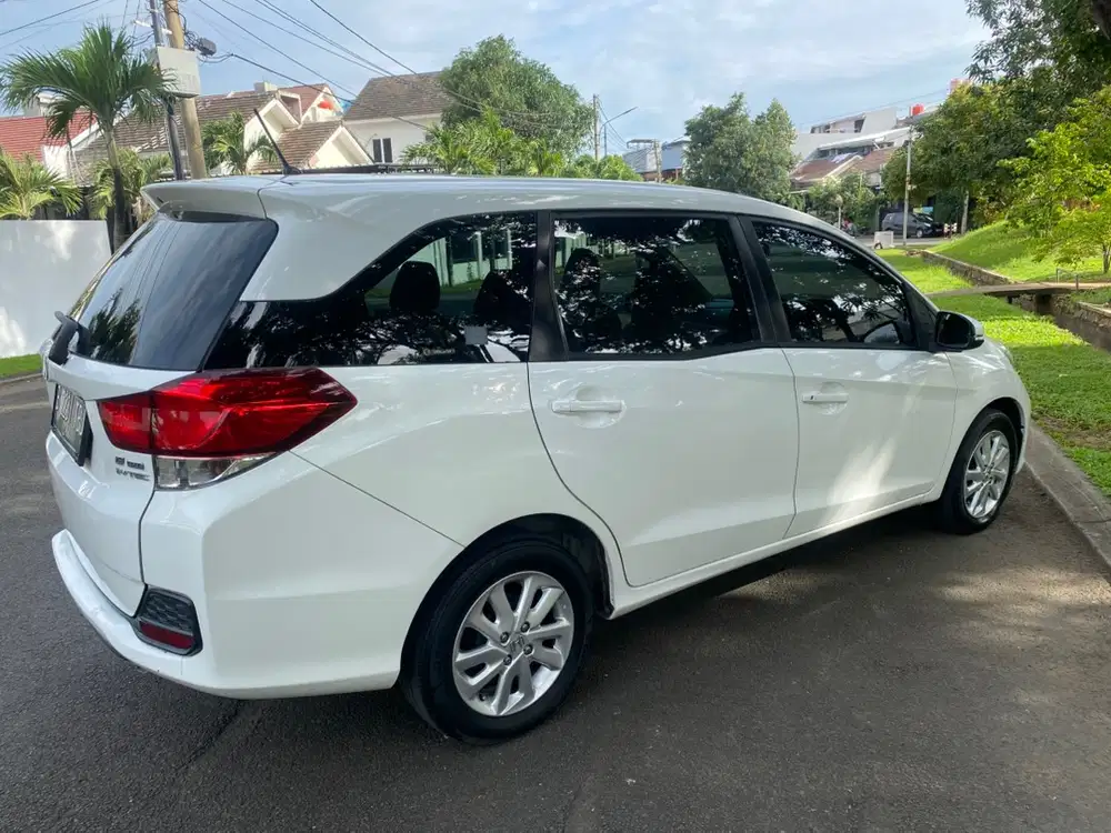 Honda Mobilio 2016 Bensin