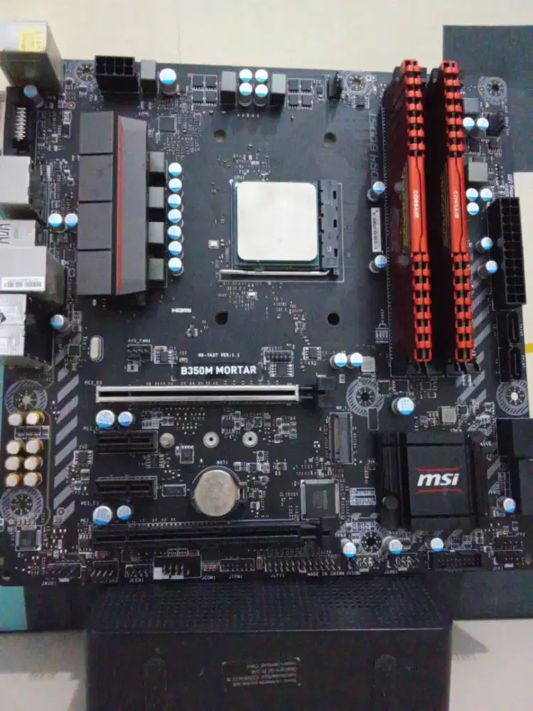 Ryzen 5 2400g AM4 + MSI B350M MORTAR + Corsair 2x4gb 2666mhz