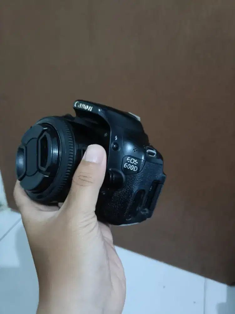 CANON 600D FIX 50MM F1.8