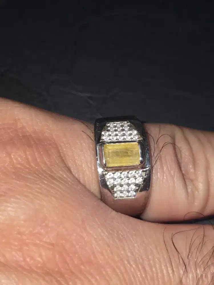 Natural Yellow Sapphire