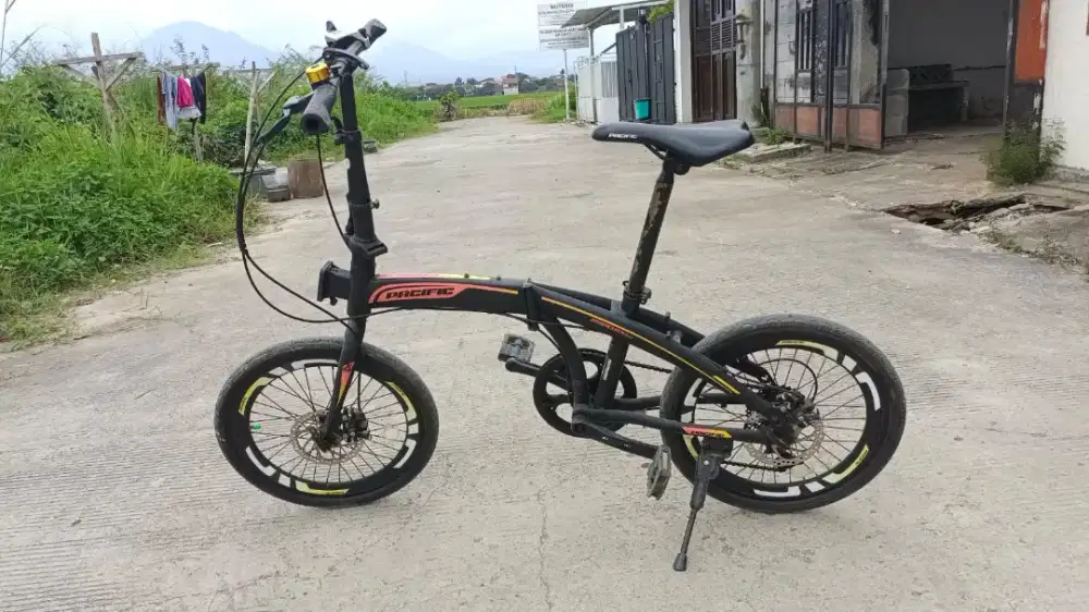 Dijual Sepeda Lipat 1jt Nego