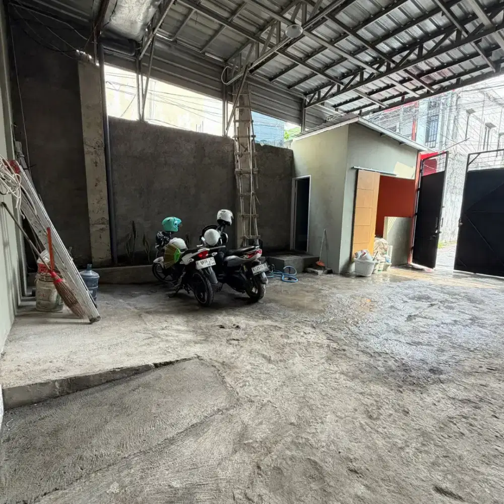 Dijual rumah kost exclusive dekat jl Arteri Soekarno Hatta Pedurungan