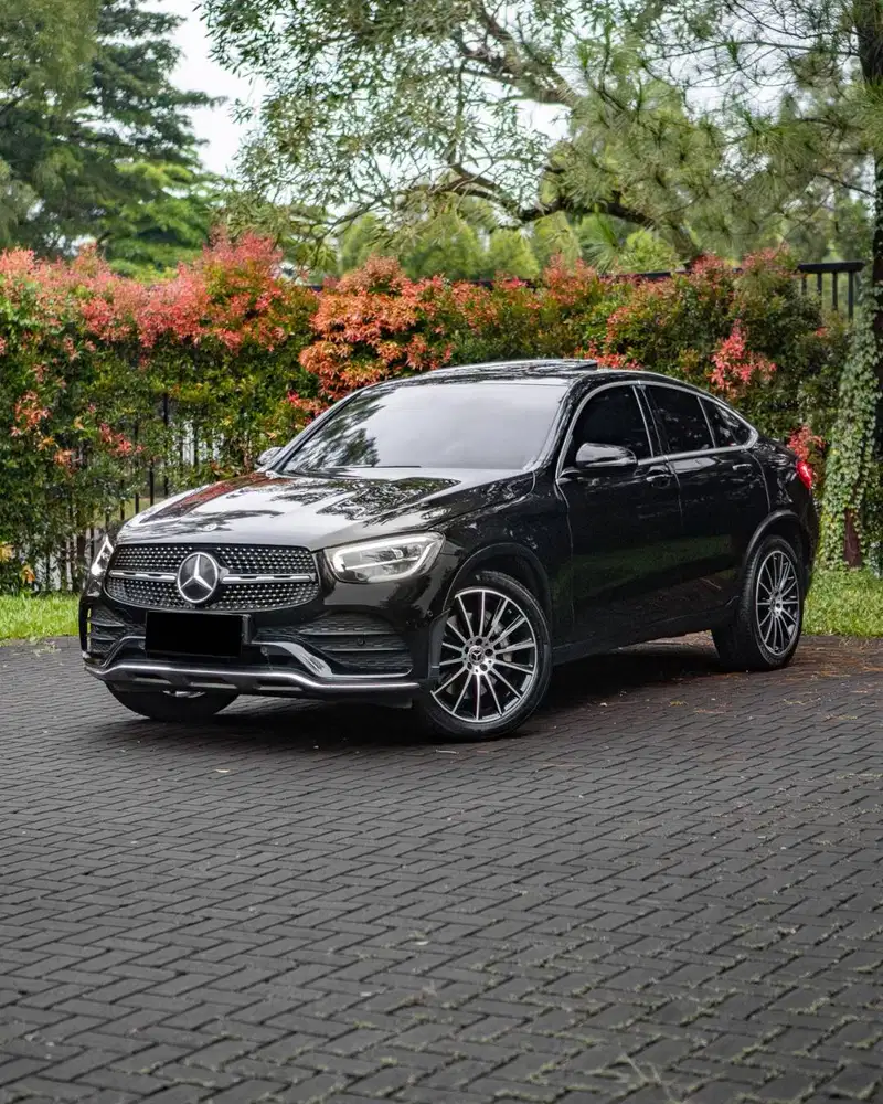 Mercedes-Benz GLC300 Coupe 4MATIC AMG Line 2019