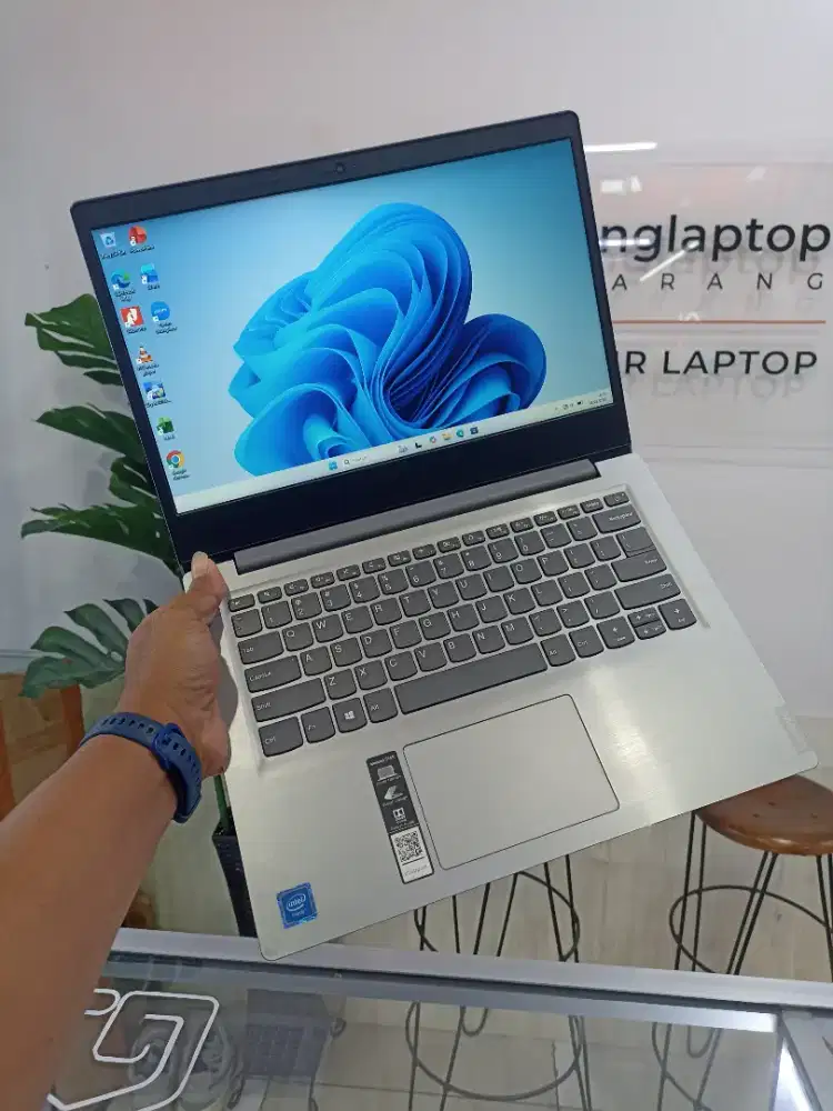 Dijual Lenovo Ideapad S145 Intel N4000 4/256 murah!!