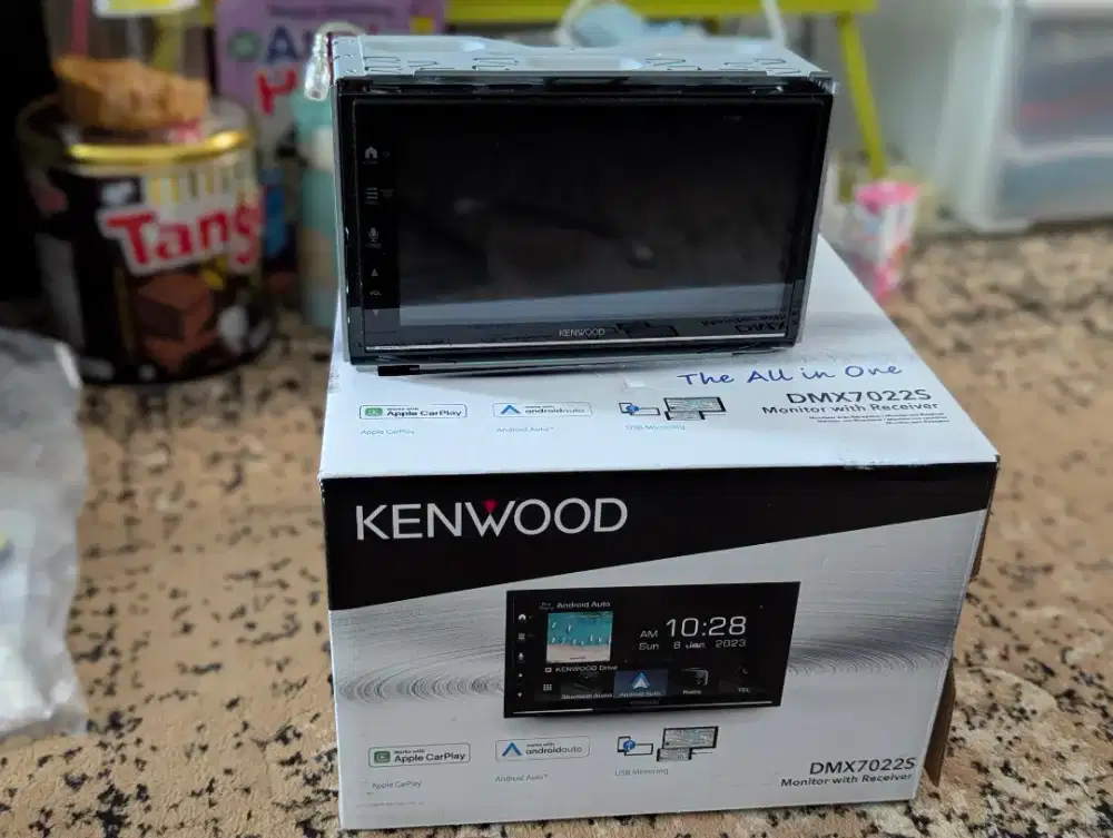 Head Unit Kenwood DMX7022S Android Auto Apple carplay